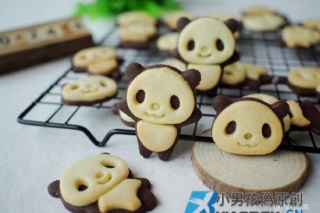 每日一食：可可爱爱的『熊猫饼干』